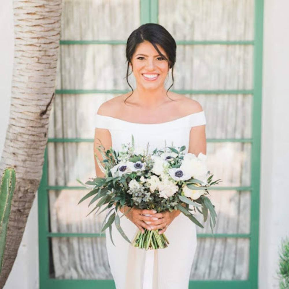 Meet your Posher, Jennifer paola